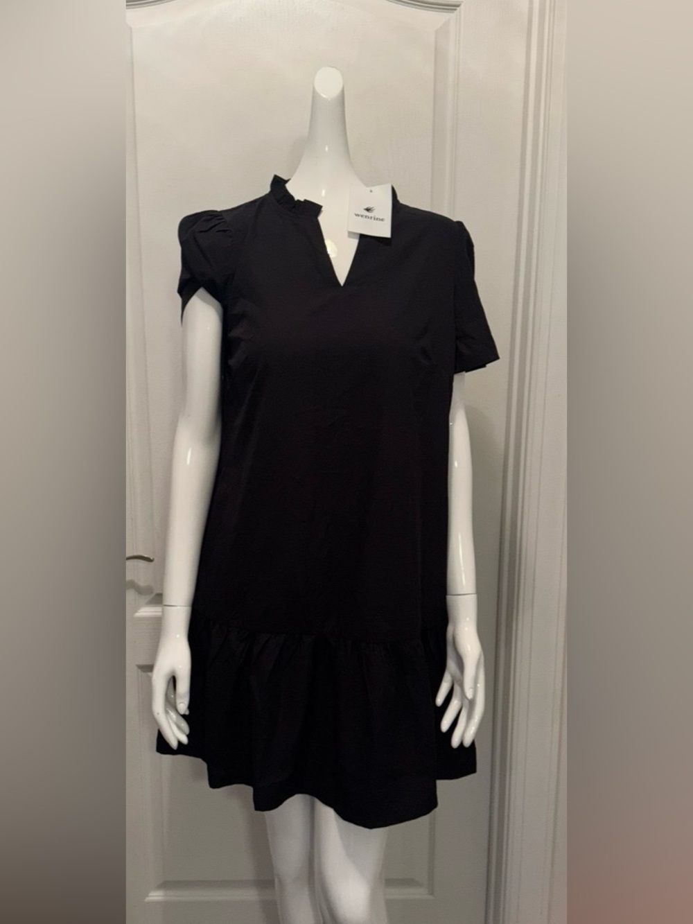 Black Short-Sleeve Ruffle-Hem Dress with Notch Neck